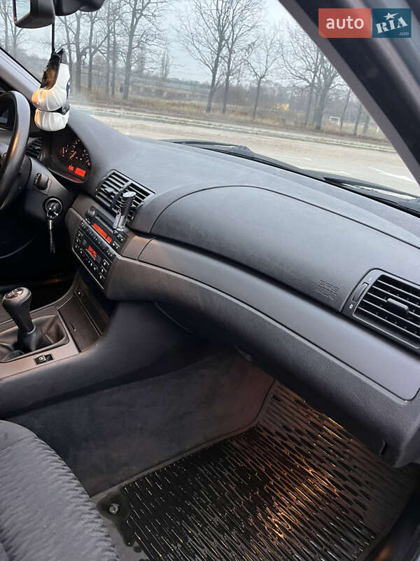 Седан BMW 3 Series 2001 в Кропивницком фото 33 Седан BMW 3 Series 2001 в Кропивницком