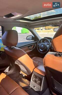 Седан BMW 3 Series 2012 в Запоріжжі