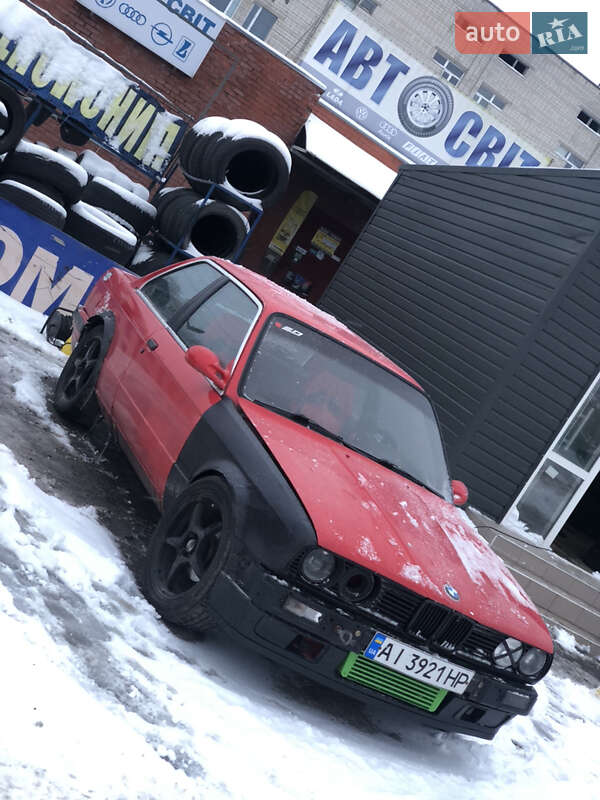 Купе BMW 3 Series 1986 в Василькове