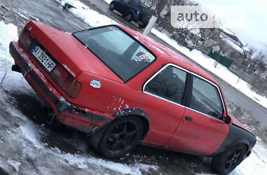 Купе BMW 3 Series 1986 в Василькові