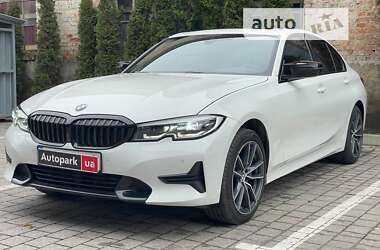 Седан BMW 3 Series 2019 в Львове