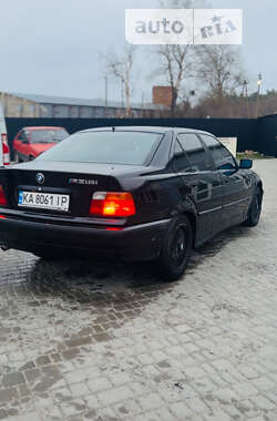 Седан BMW 3 Series 1993 в Рава-Руській