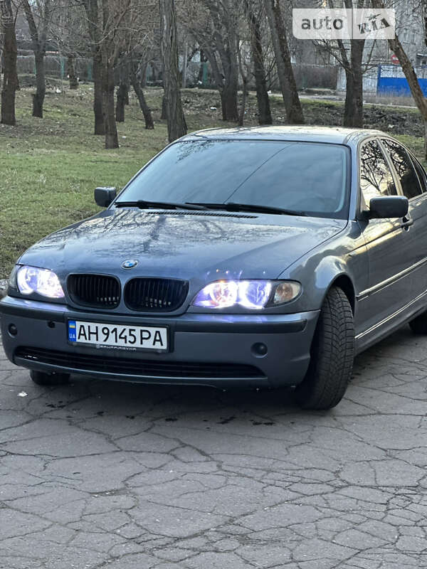 Седан BMW 3 Series 2002 в Краматорске