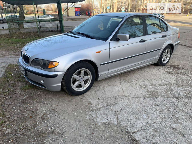 Седан BMW 3 Series 2002 в Запорожье