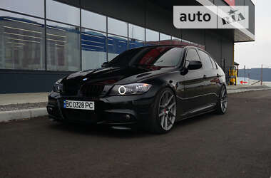 BMW 3 Series 2011