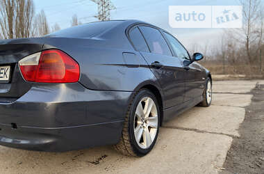 Седан BMW 3 Series 2005 в Сумах