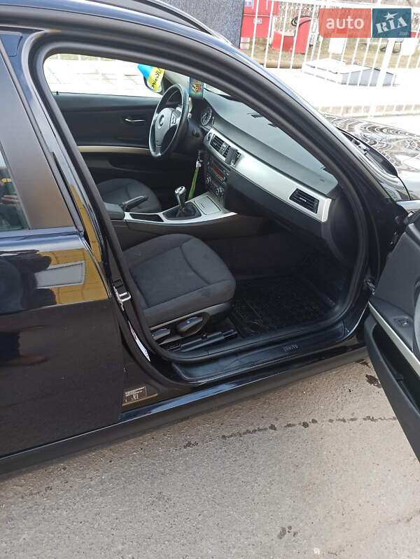 Універсал BMW 3 Series 2011 в Полтаві