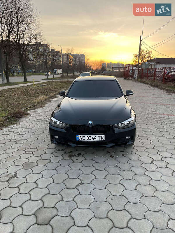 Седан BMW 3 Series 2012 в Києві