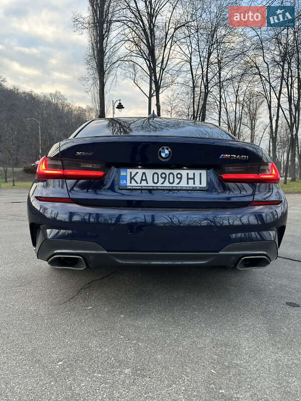 Седан BMW 3 Series 2021 в Києві