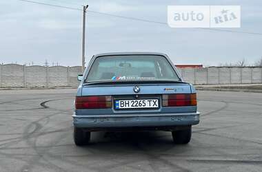 Седан BMW 3 Series 1987 в Одессе