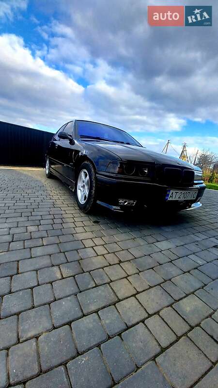 Седан BMW 3 Series 1995 в Рожнятове фото 2 Седан BMW 3 Series 1995 в Рожнятове