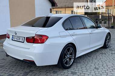 Седан BMW 3 Series 2015 в Тячеві