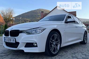 Седан BMW 3 Series 2015 в Тячеве