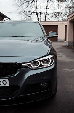 Седан BMW 3 Series 2018 в Вінниці