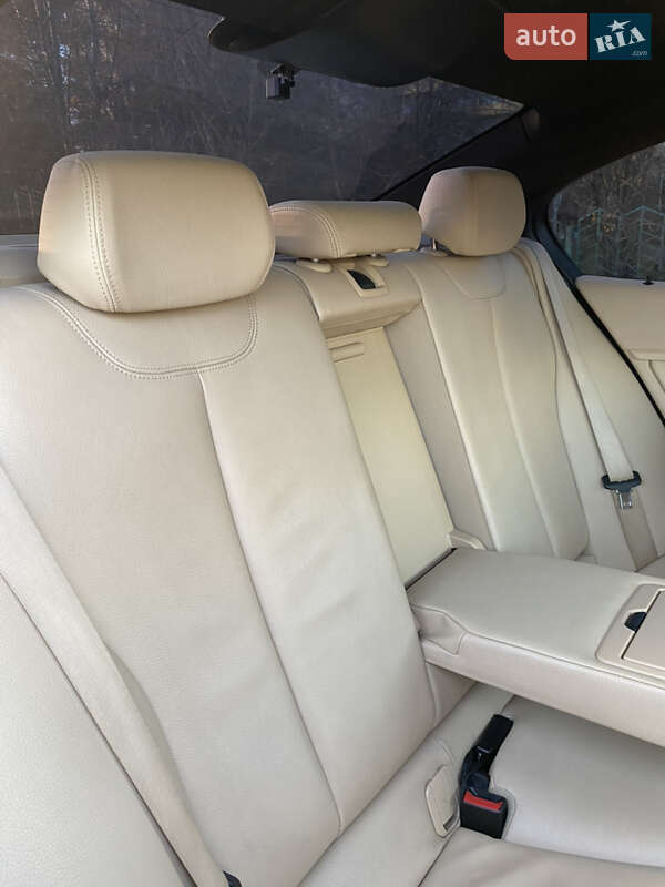 Седан BMW 3 Series 2015 в Львові фото 71 Седан BMW 3 Series 2015 в Львові