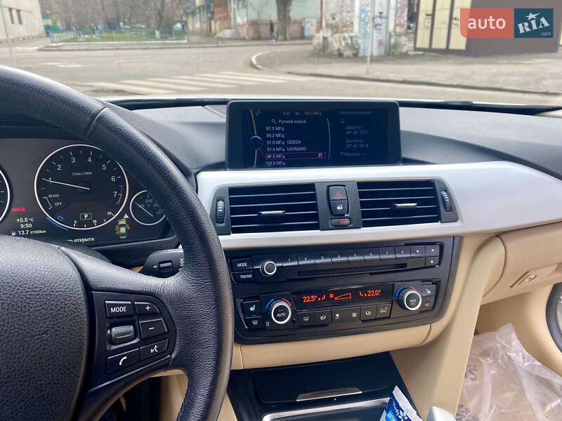 Седан BMW 3 Series 2012 в Одесі