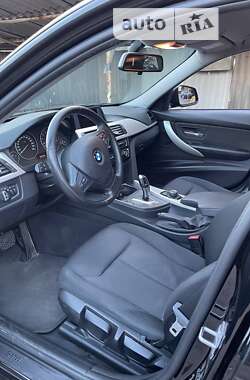 Седан BMW 3 Series 2017 в Одессе