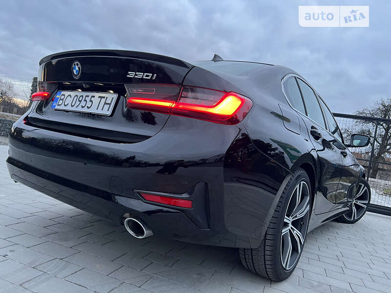 Седан BMW 3 Series 2019 в Львові