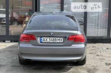 Купе BMW 3 Series 2009 в Києві