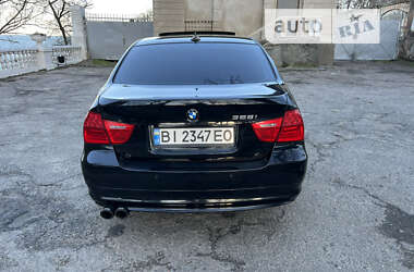 Седан BMW 3 Series 2011 в Кременчуге