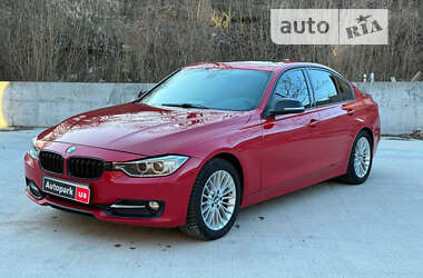 Седан BMW 3 Series 2015 в Киеве