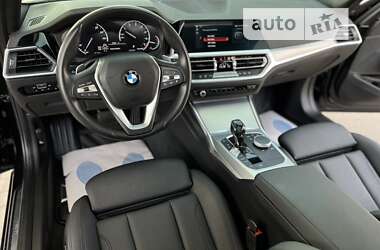 Седан BMW 3 Series 2019 в Дніпрі