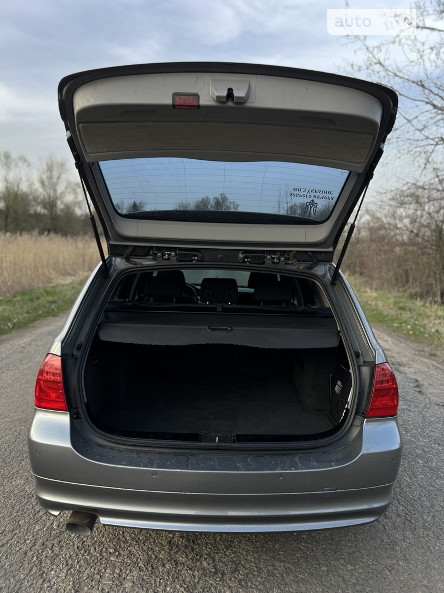 2010 BMW 3er - мініатюра 10