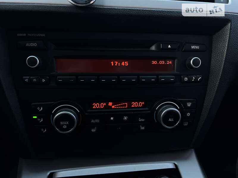 Универсал BMW 3 Series 2010 в Ивано-Франковске