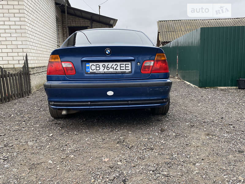 Седан BMW 3 Series 2000 в Мене