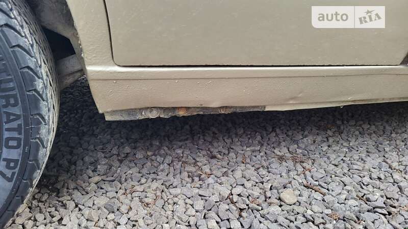Седан BMW 3 Series 1986 в Ужгороде