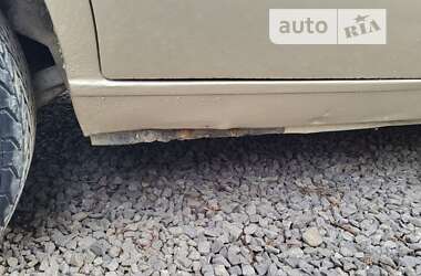 Седан BMW 3 Series 1986 в 