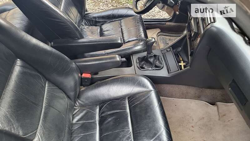 Седан BMW 3 Series 1986 в Ужгороде