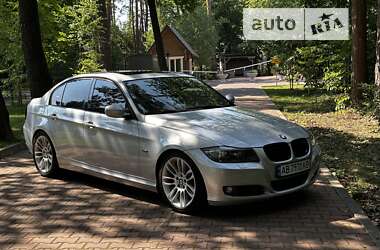 Седан BMW 3 Series 2011 в Хмільнику