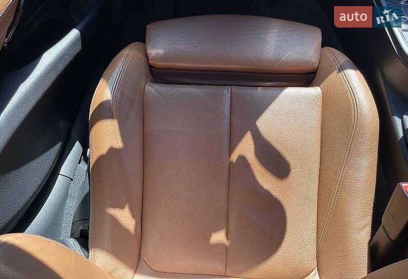 Седан BMW 3 Series 2016 в Киеве