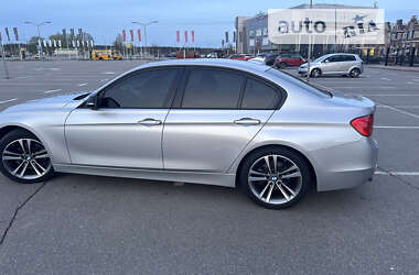 Седан BMW 3 Series 2012 в Обухові