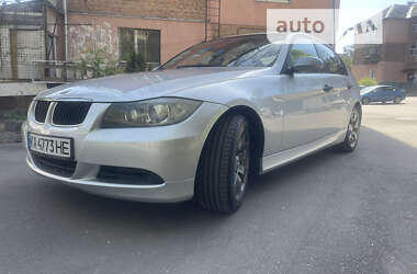 Седан BMW 3 Series 2005 в Киеве