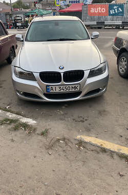 Седан BMW 3 Series 2010 в Василькове