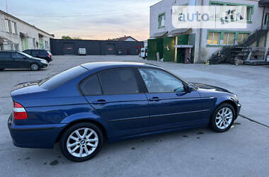 Седан BMW 3 Series 2003 в Стрые