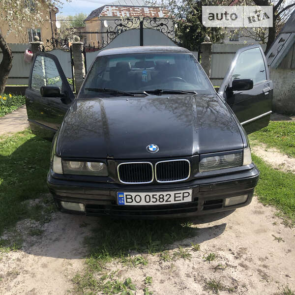 Седан BMW 3 Series 1995 в Бережанах