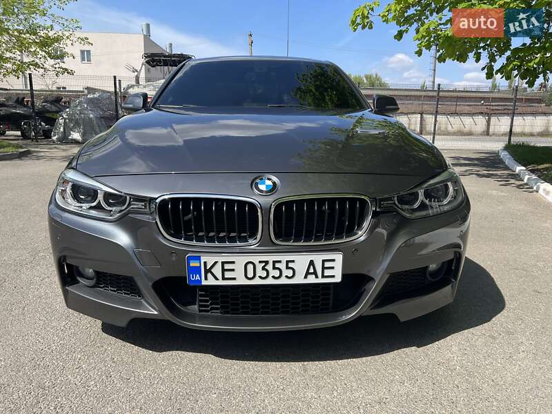 Седан BMW 3 Series 2014 в Дніпрі