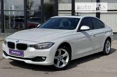 Седан BMW 3 Series 2014 в Киеве