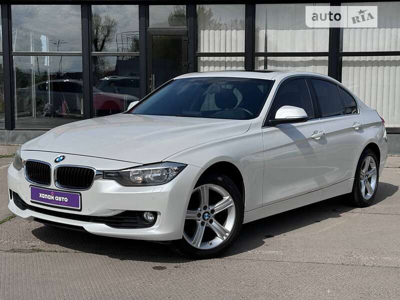 Седан BMW 3 Series 2014 в Киеве