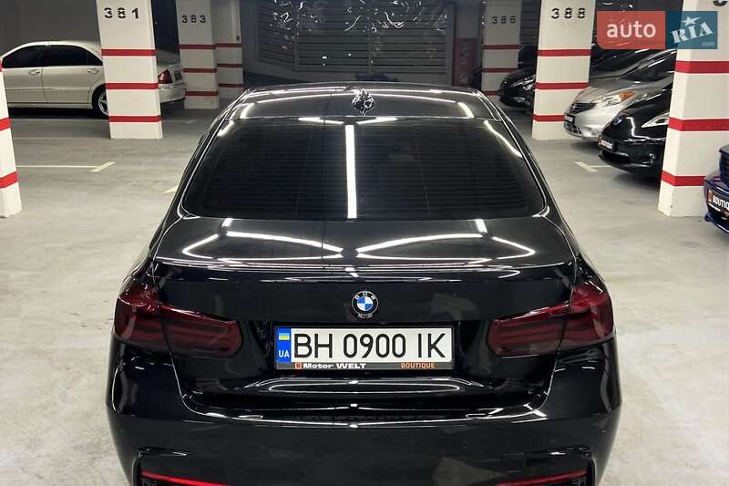 Седан BMW 3 Series 2014 в Львові