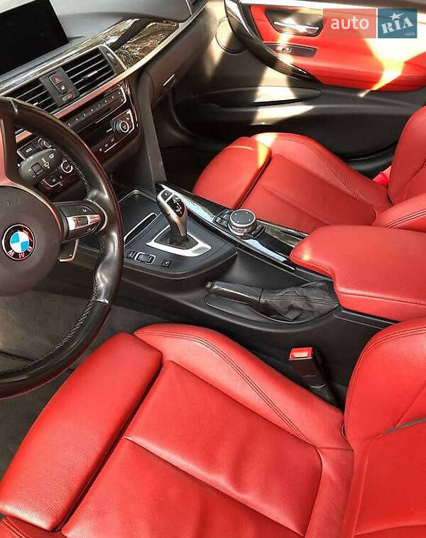 Седан BMW 3 Series 2016 в Киеве