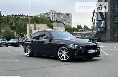 Седан BMW 3 Series 2014 в Киеве