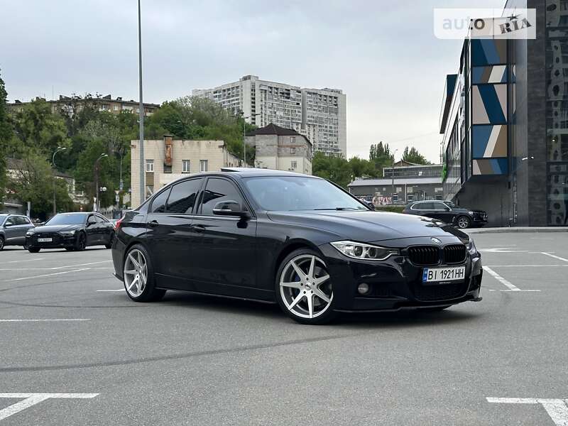 Седан BMW 3 Series 2014 в Киеве