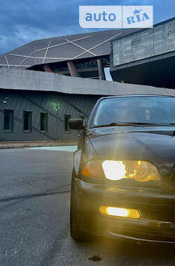 Седан BMW 3 Series 2000 в Львові