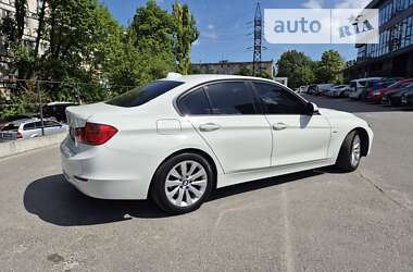 Седан BMW 3 Series 2013 в Днепре