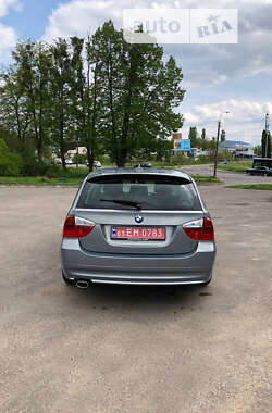 Универсал BMW 3 Series 2009 в Ровно