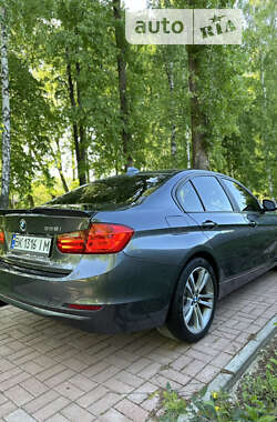 Седан BMW 3 Series 2014 в Хороле